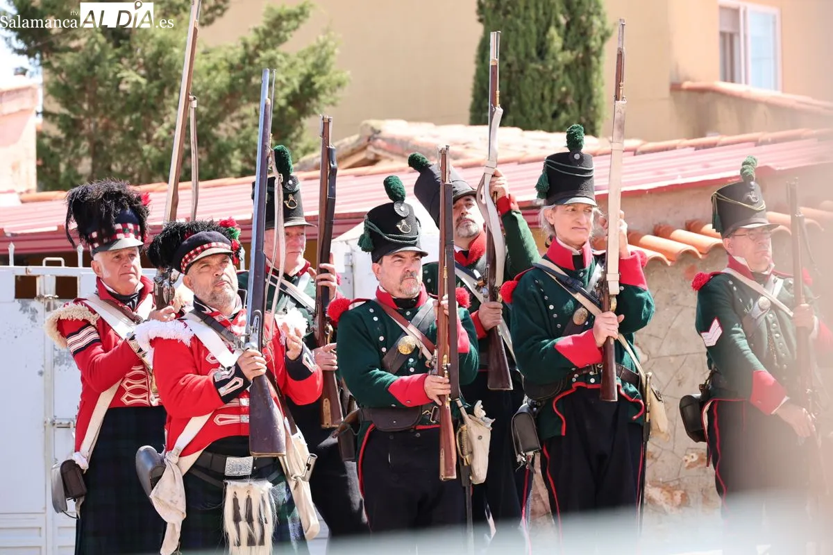 Emotivo tributo en Arapiles a los caídos en la histórica batalla | Fotos: David Sañudo