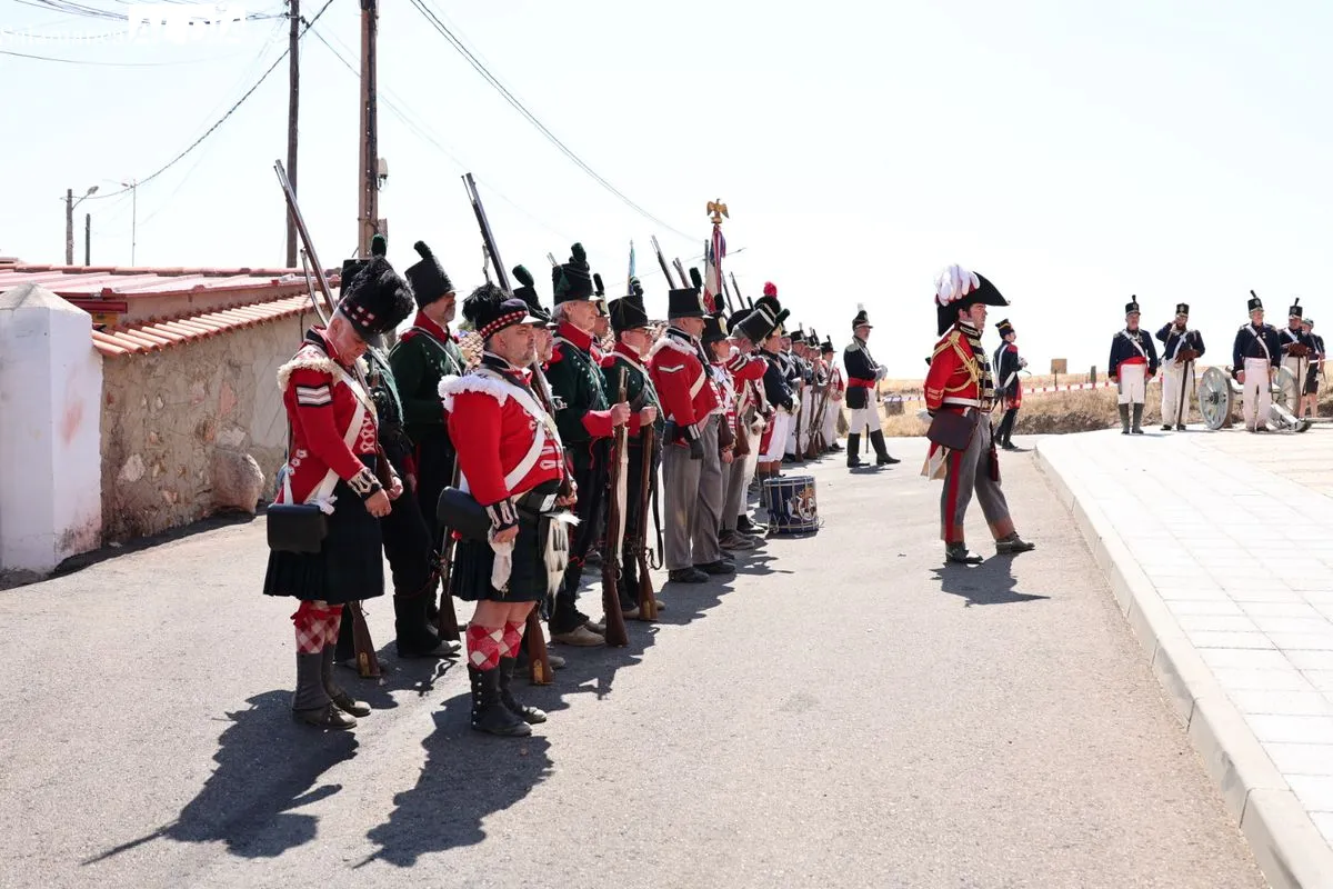 Emotivo tributo en Arapiles a los caídos en la histórica batalla | Fotos: David Sañudo