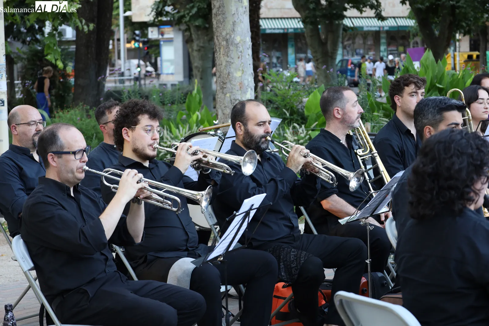 Concierto de la Banda Municipal de Música en Salamanca. Fotos: Miguel González