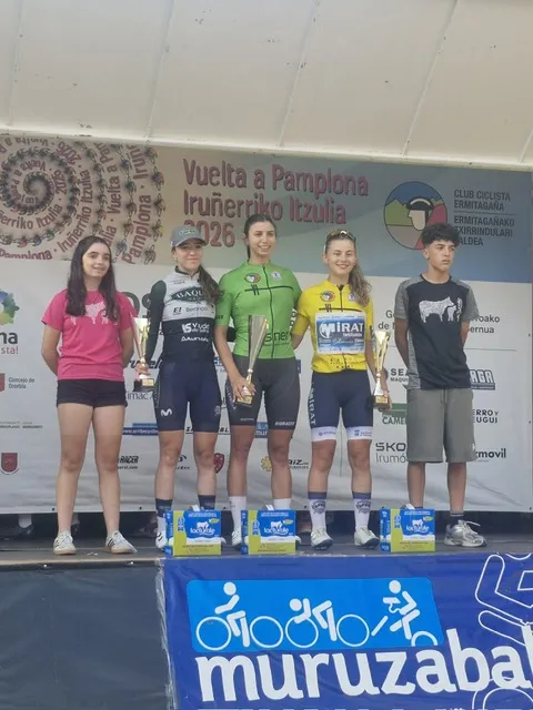 Foto 2 - El Mirat Team brilla en la Vuelta a Pamplona con el triunfo por equipos y cuatro lideratos