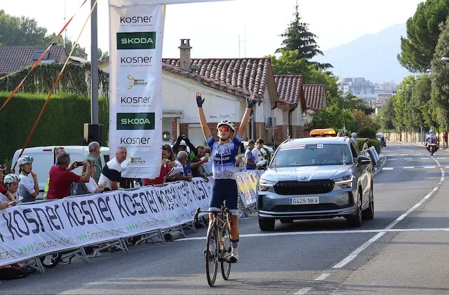 Foto 3 - El Mirat Team brilla en la Vuelta a Pamplona con el triunfo por equipos y cuatro lideratos