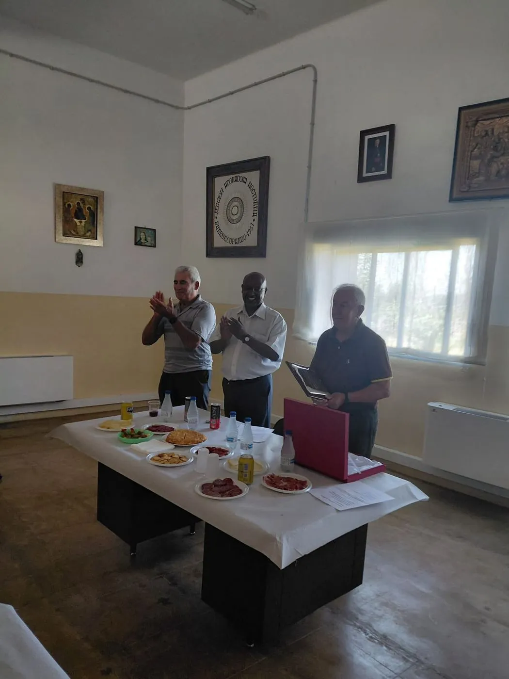 Homenaje al párroco Jean Claude Bizimungu en Barruecopardo 