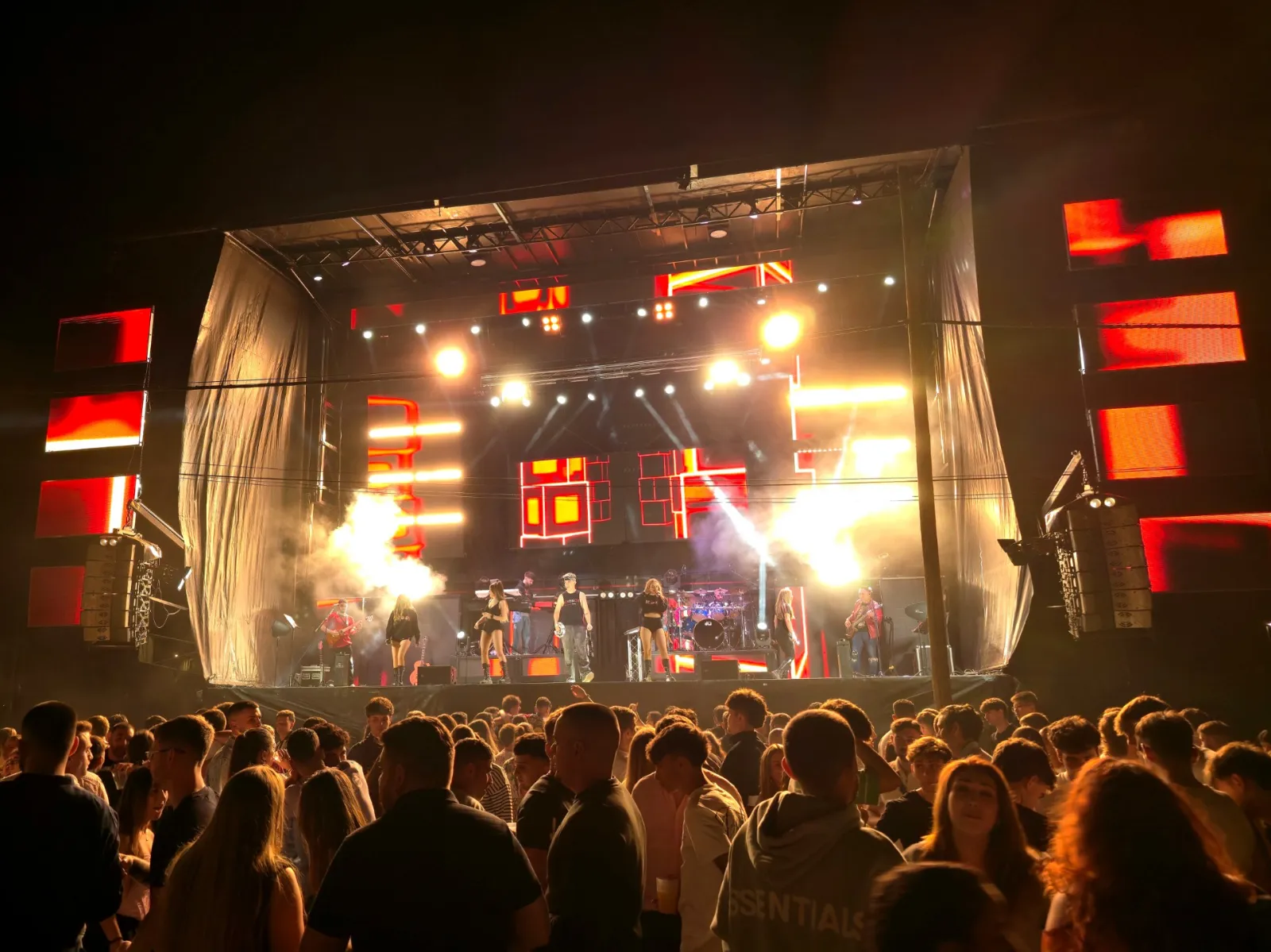 Imagen de la orquesta salmantina Kronos durante una actuación 