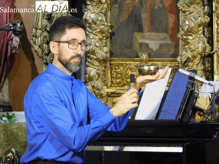 Foto 9 - Larrodrigo ovaciona la obra 'Juan, el esp&iacute;ritu del amor'