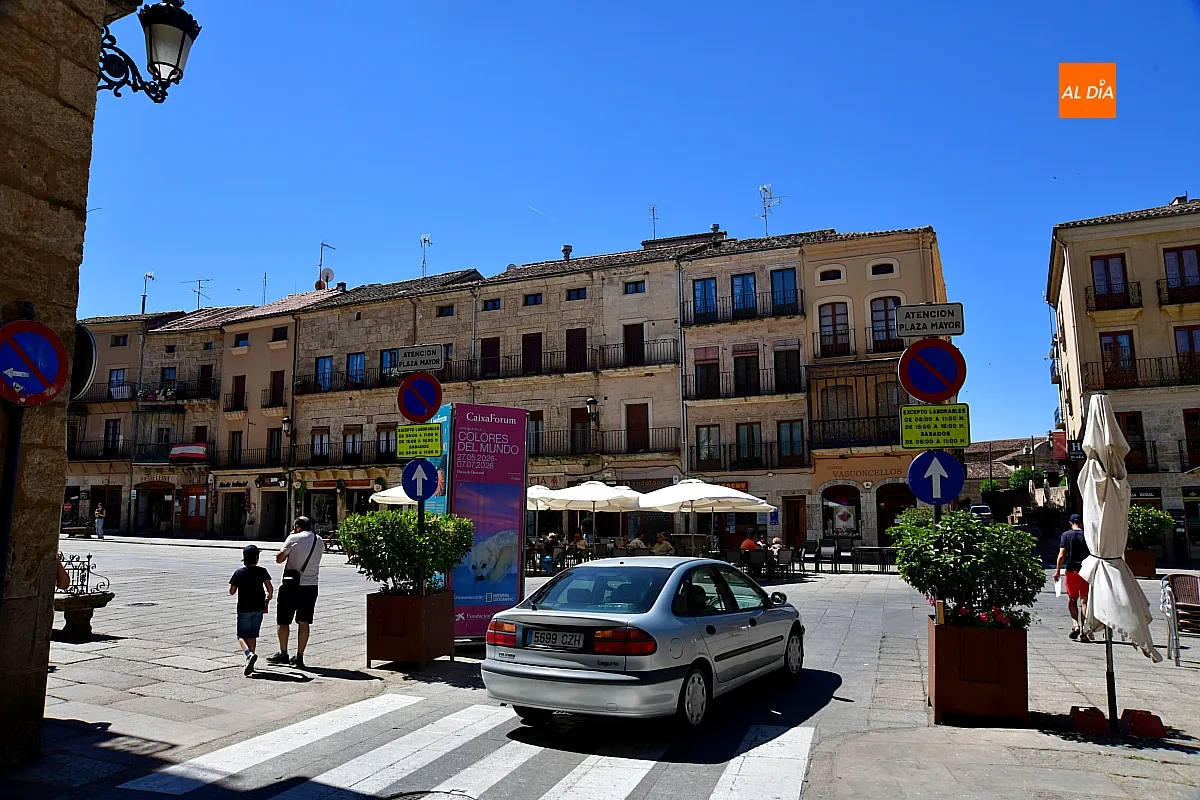 La Plaza Mayor de Ciudad Rodrigo se prepara para época estival