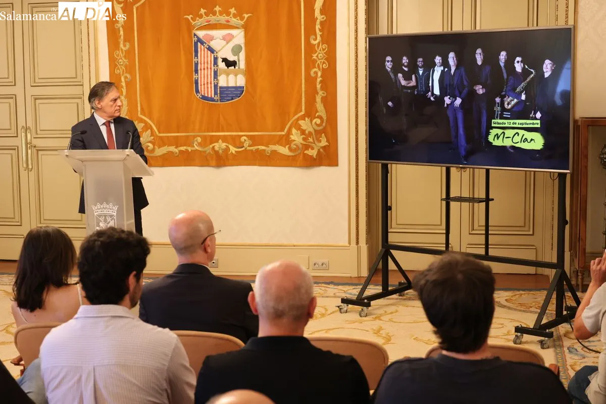 Presentación en el Ayuntamiento de los conciertos de las próximas Fiestas de Salamanca. Foto de David Sañudo