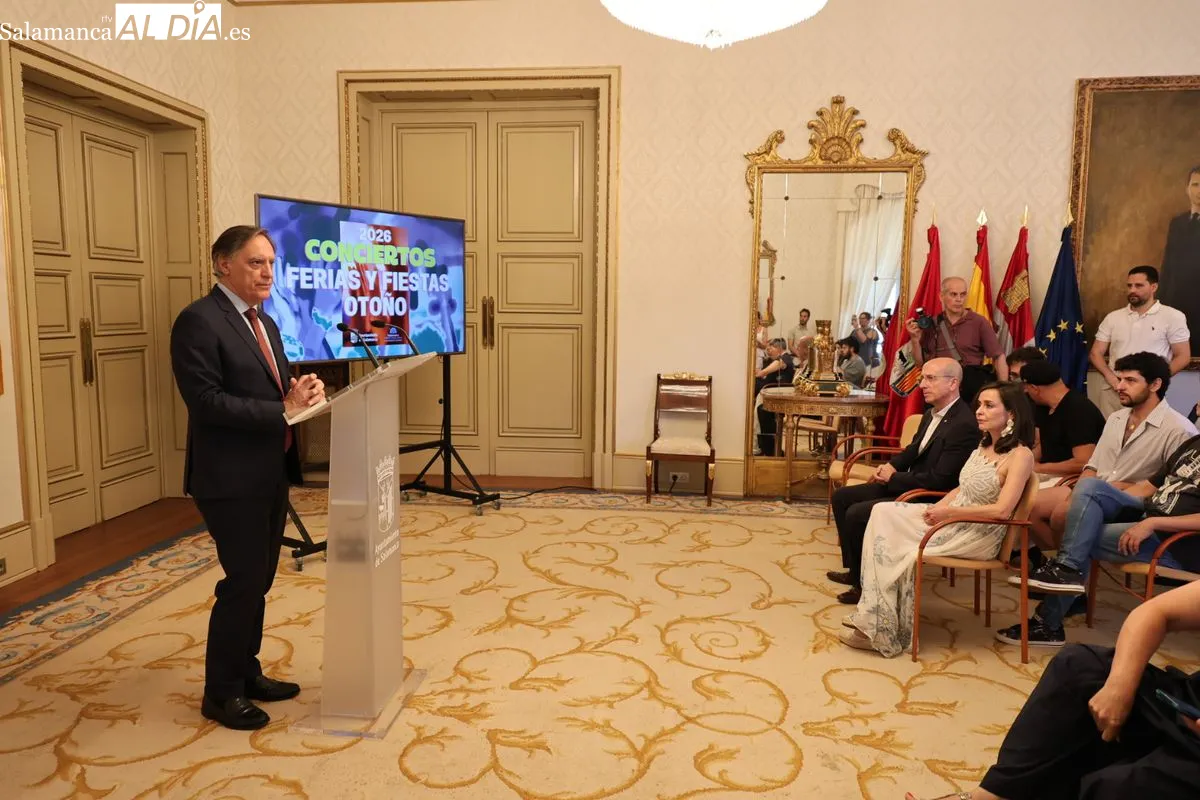Presentación en el Ayuntamiento de los conciertos de las próximas Fiestas de Salamanca. Foto de David Sañudo