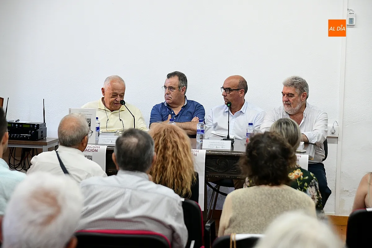 Un momento de la presentación del Libro de Juan Tomás Muñoz