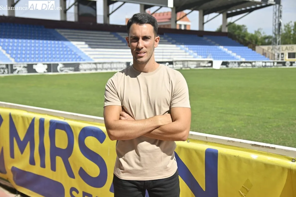 Javi Medina inicia la pretemporada con Unionistas de Salamanca