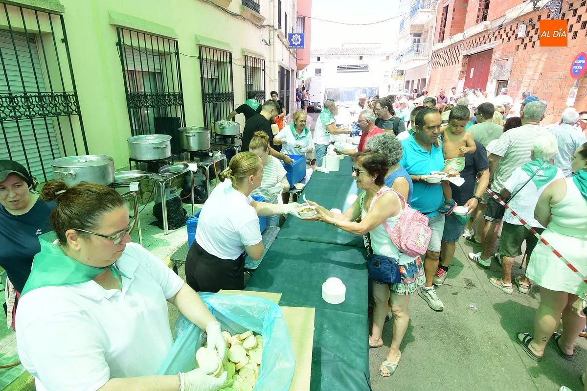 Moraleja promociona la carne de toro bravo con una comida popular