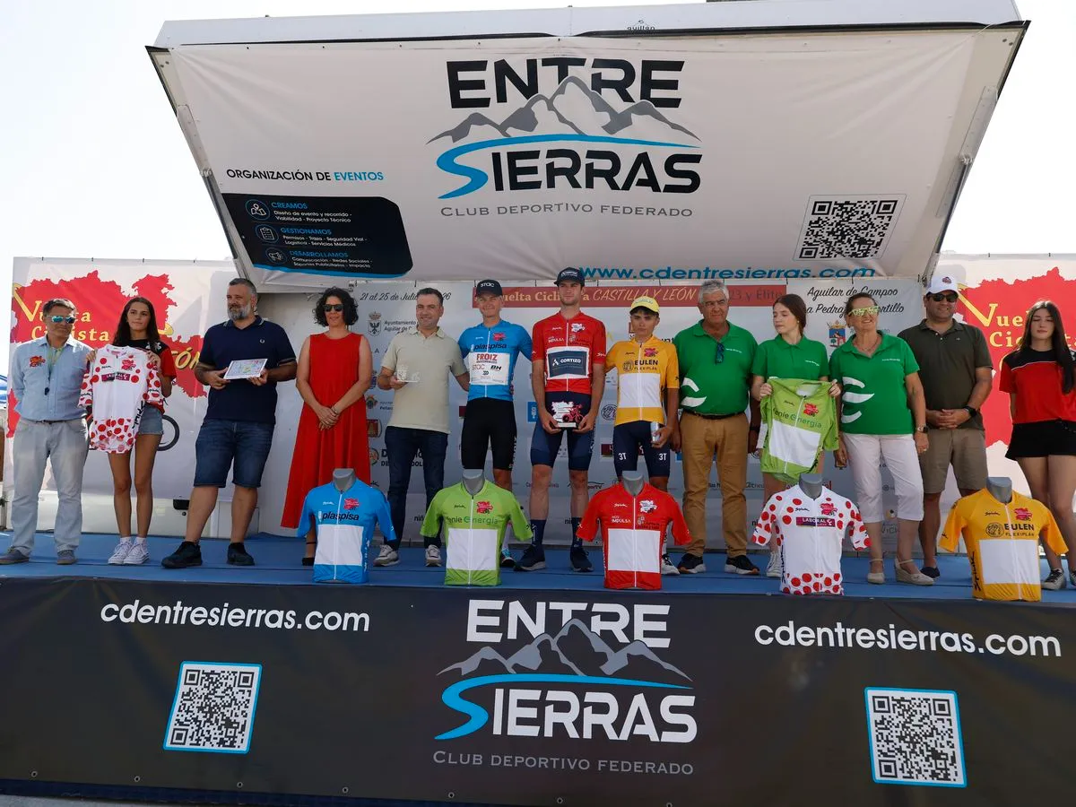 Segunda etapa de la Vuelta a Castilla y León con meta en Cuellar (Segovia). Foto Alberto Guervós