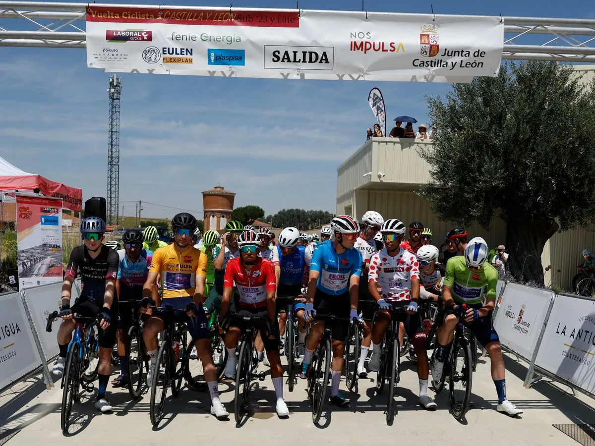 Segunda etapa de la Vuelta a Castilla y León con meta en Cuellar (Segovia). Foto Alberto Guervós