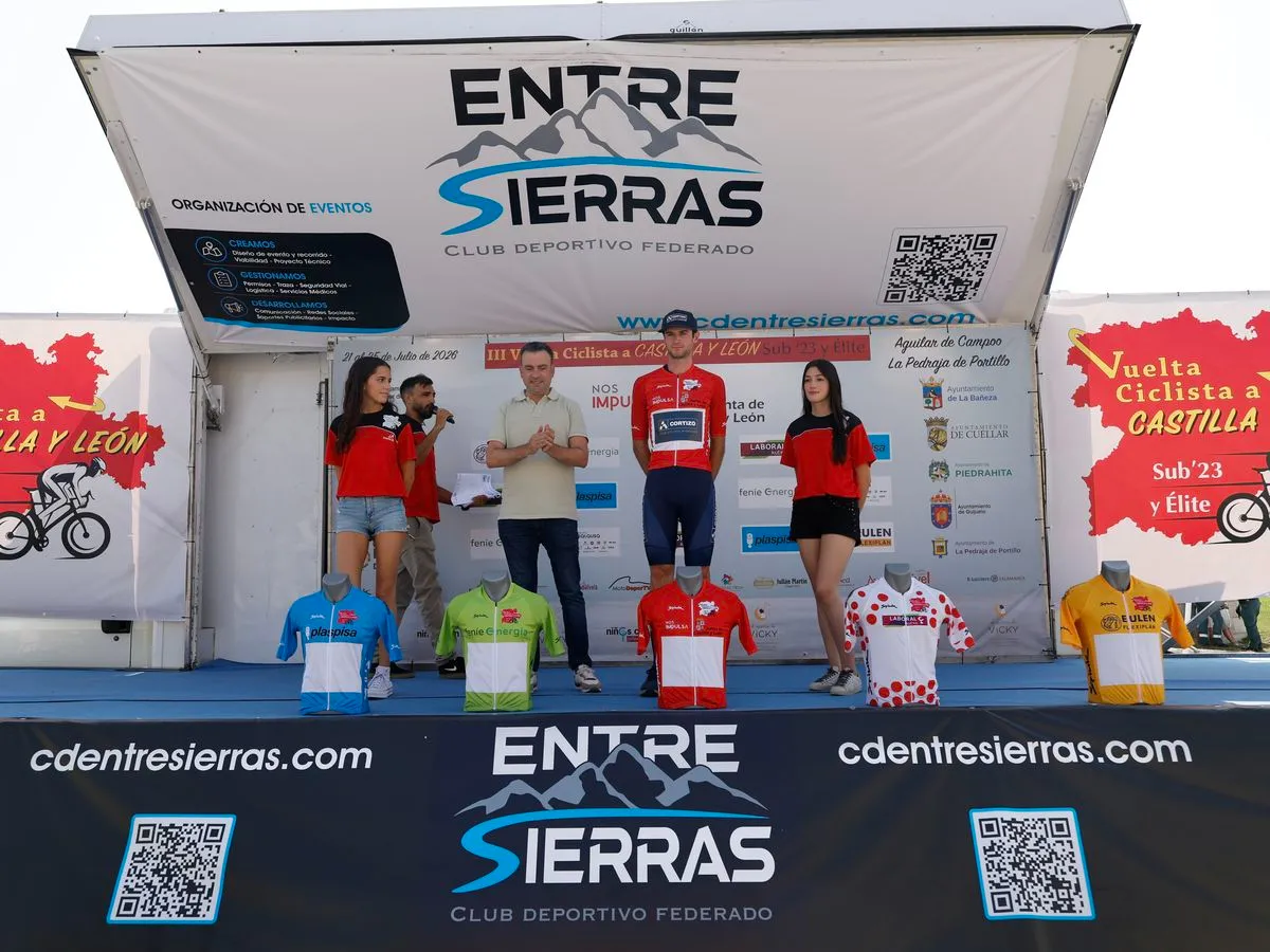 Segunda etapa de la Vuelta a Castilla y León con meta en Cuellar (Segovia). Foto Alberto Guervós