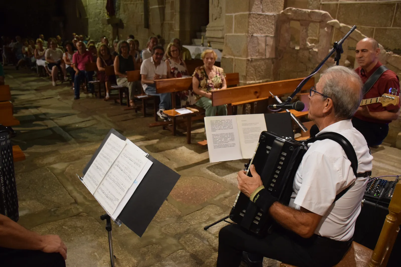 Celebración de 25 años del Museo Etnológico de Puerto Seguro a cargo de Fisarmónica en Blues 