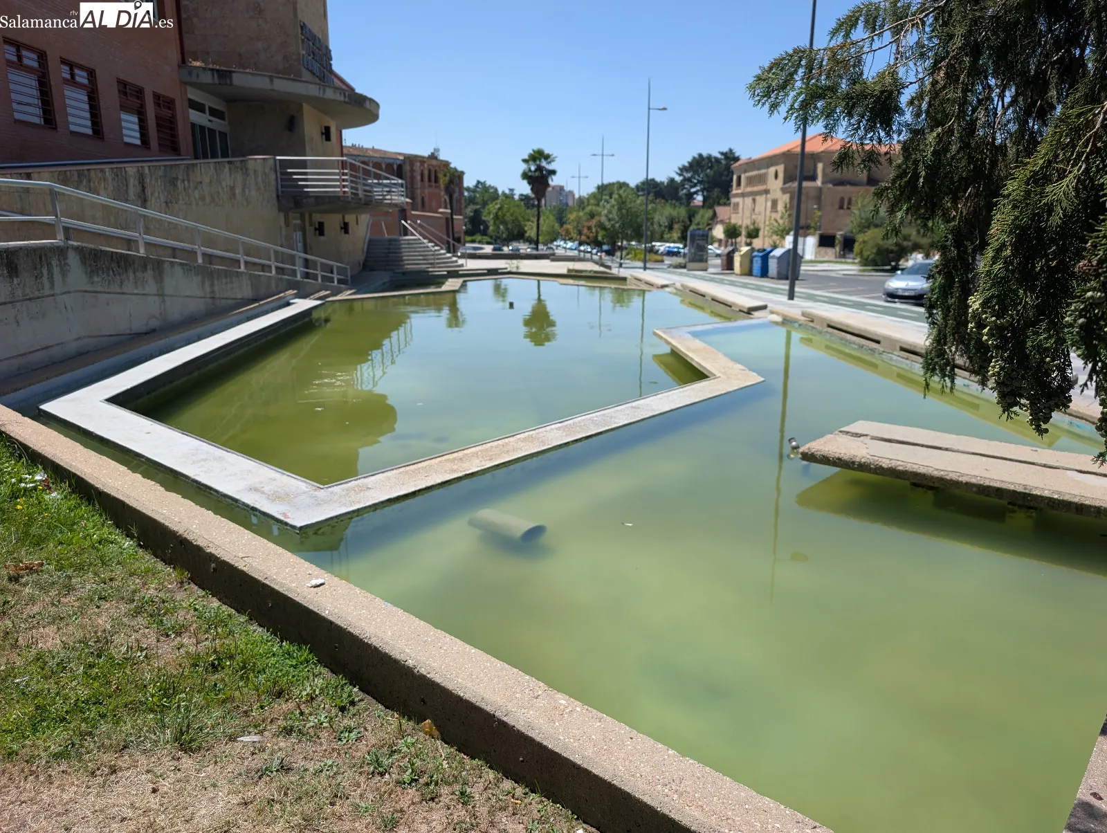 Imagen de la fuente donde encontraron el cuerpo | FOTOS: David Sañudo