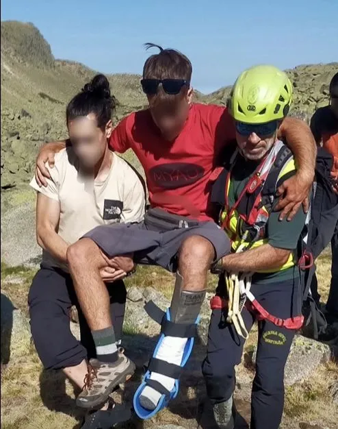 Foto 3 - Rescatado en helic&oacute;ptero un escalador tras sufrir una ca&iacute;da en Hoyamoros