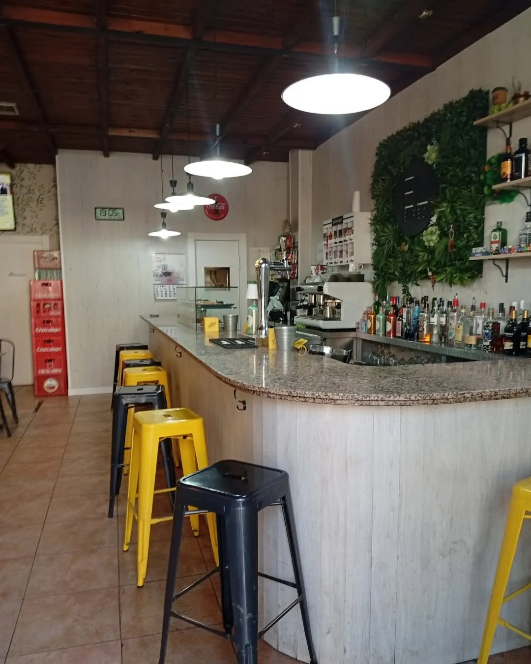 Foto 4 - &iexcl;Oportunidad de negocio! Se traspasa el bar de Monterrubio de Armu&ntilde;a con todo su equipamiento