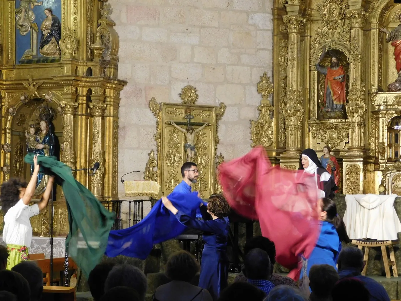 Representación de Juan, el espíritu del amor, en Aldeadávila