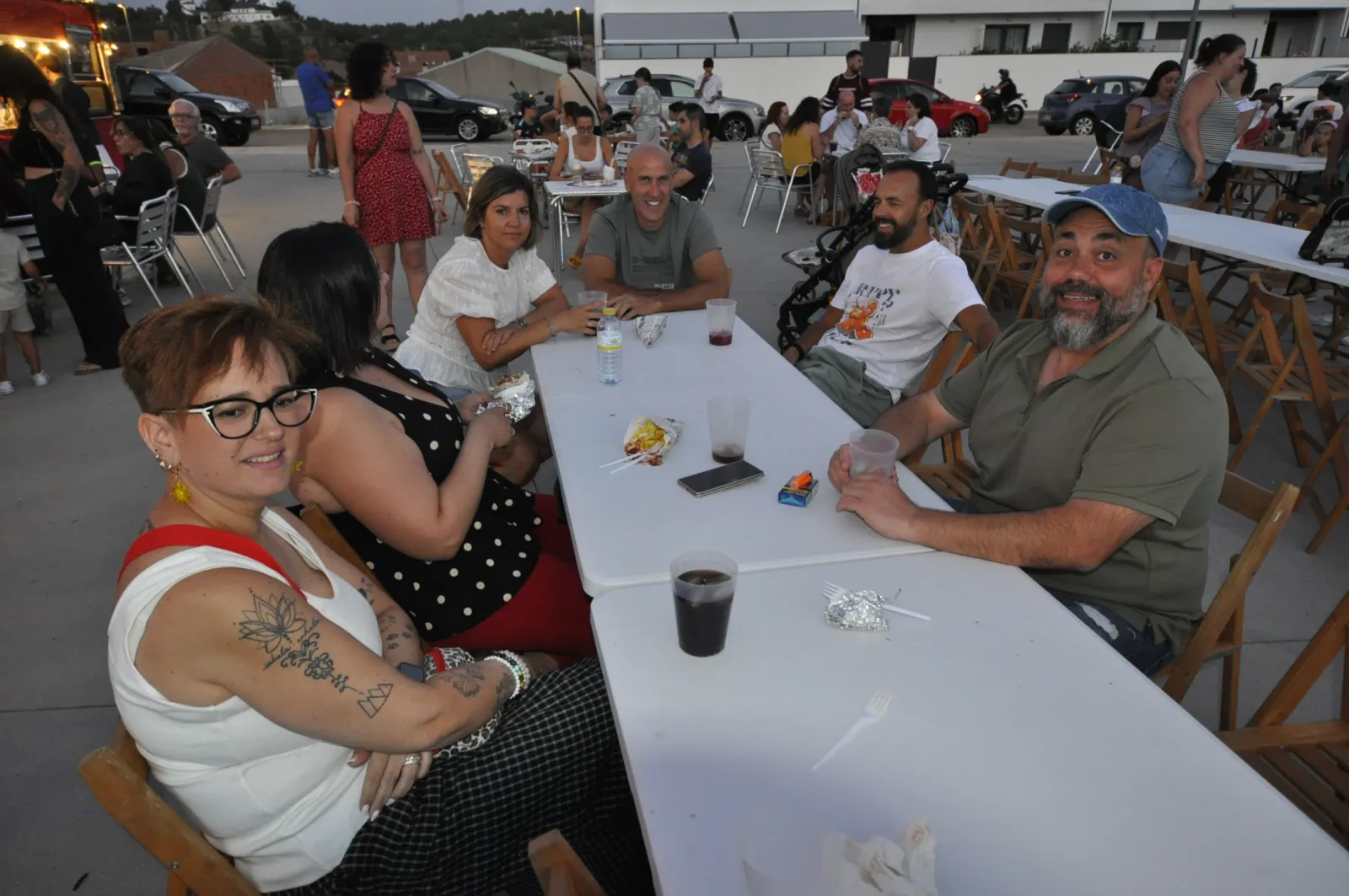 Foto 7 - Crepes, comida asi&aacute;tica y espect&aacute;culos: el municipio del alfoz de Salamanca que se convierte en el epicentro de las 'food trucks'
