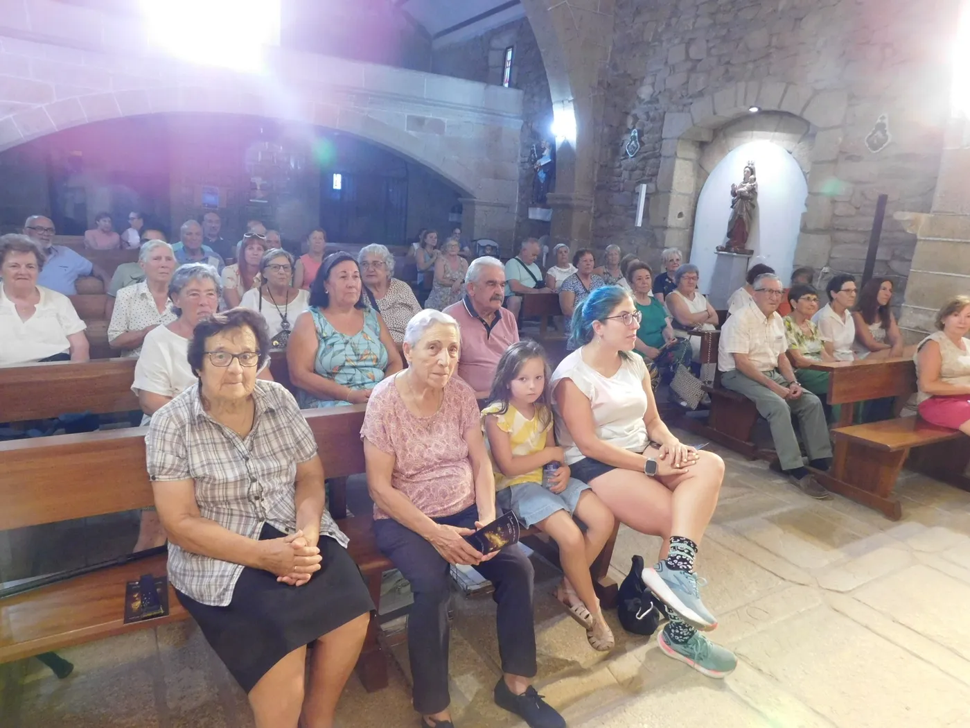 Representación en la iglesia de Bermellar de la obra 'Juan, el espíritu del amor'