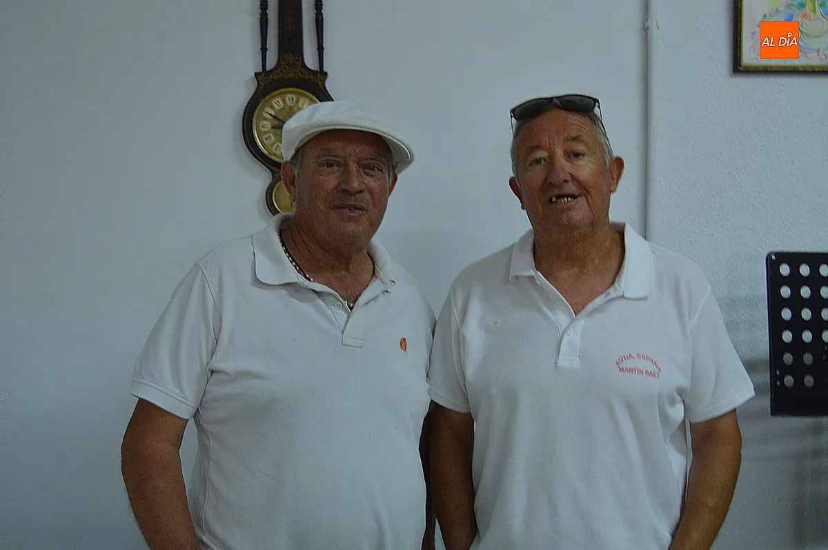 Comida de convivencia de la Asociación de Vecinos de la Avenida España y Báez 