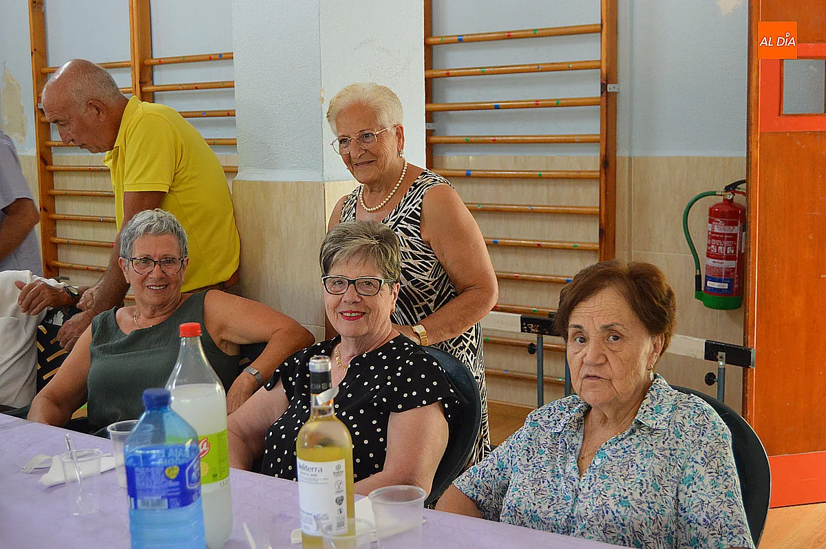 Comida de convivencia del barrio El Puente y las Huertas de la Artesa 
