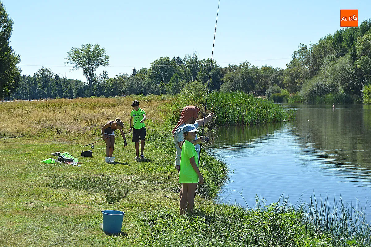 Concurso Infantil de Pesca en la Pesquera 