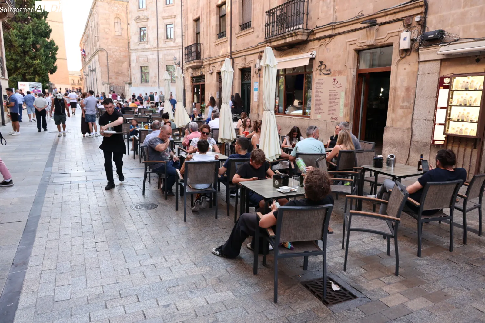 Ambiente en Salamanca este primer día de agosto. Fotos: David Sañudo