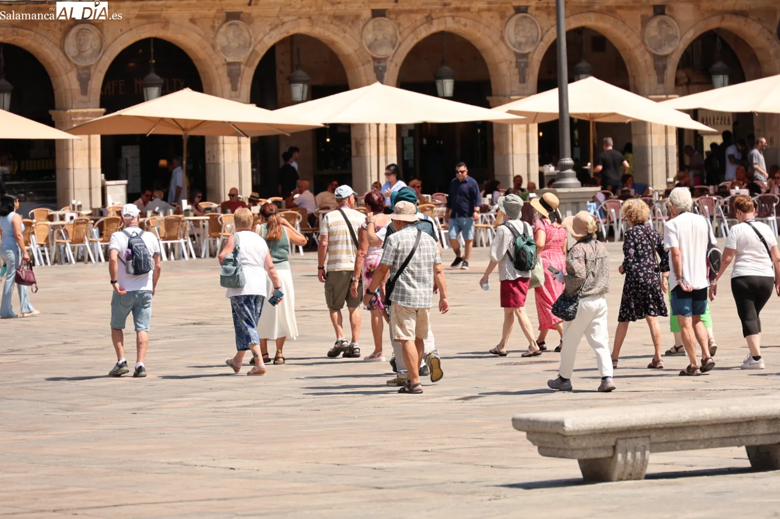 Ambiente en el centro de Salamanca este domingo. Fotos: David Sañudo 