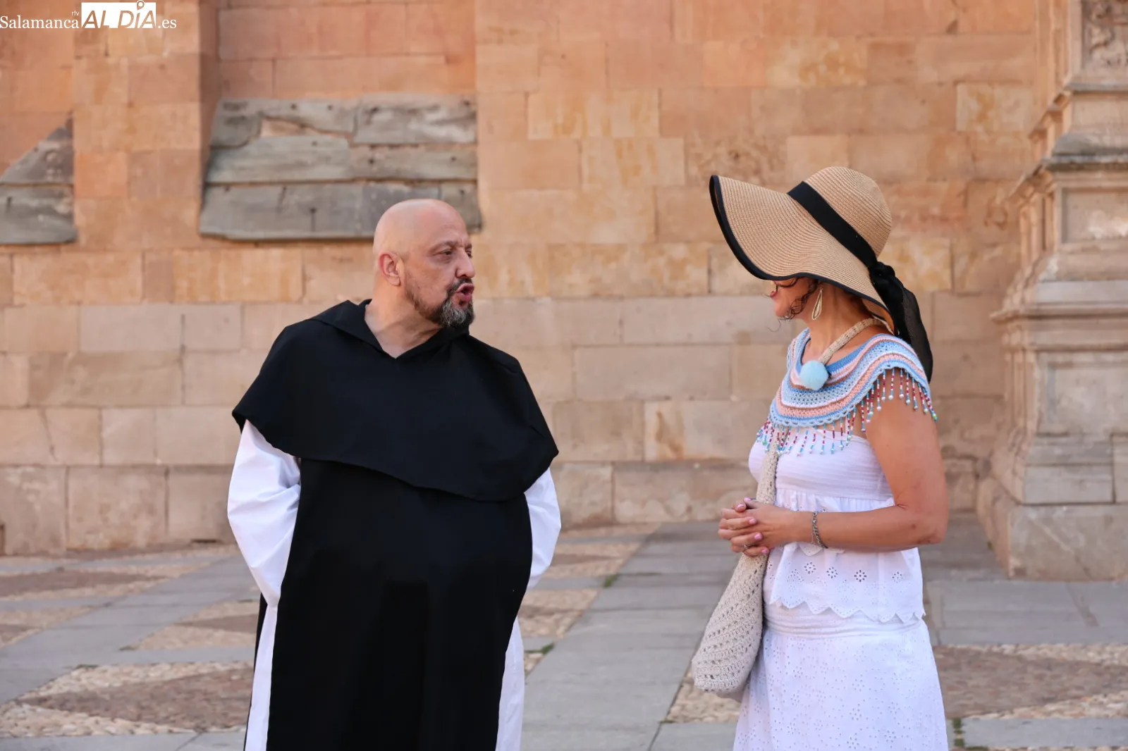 Foto 2 - FOTOS | Salamanca disfruta de un viaje teatralizado al siglo XVI para descubrir el origen de los derechos humanos