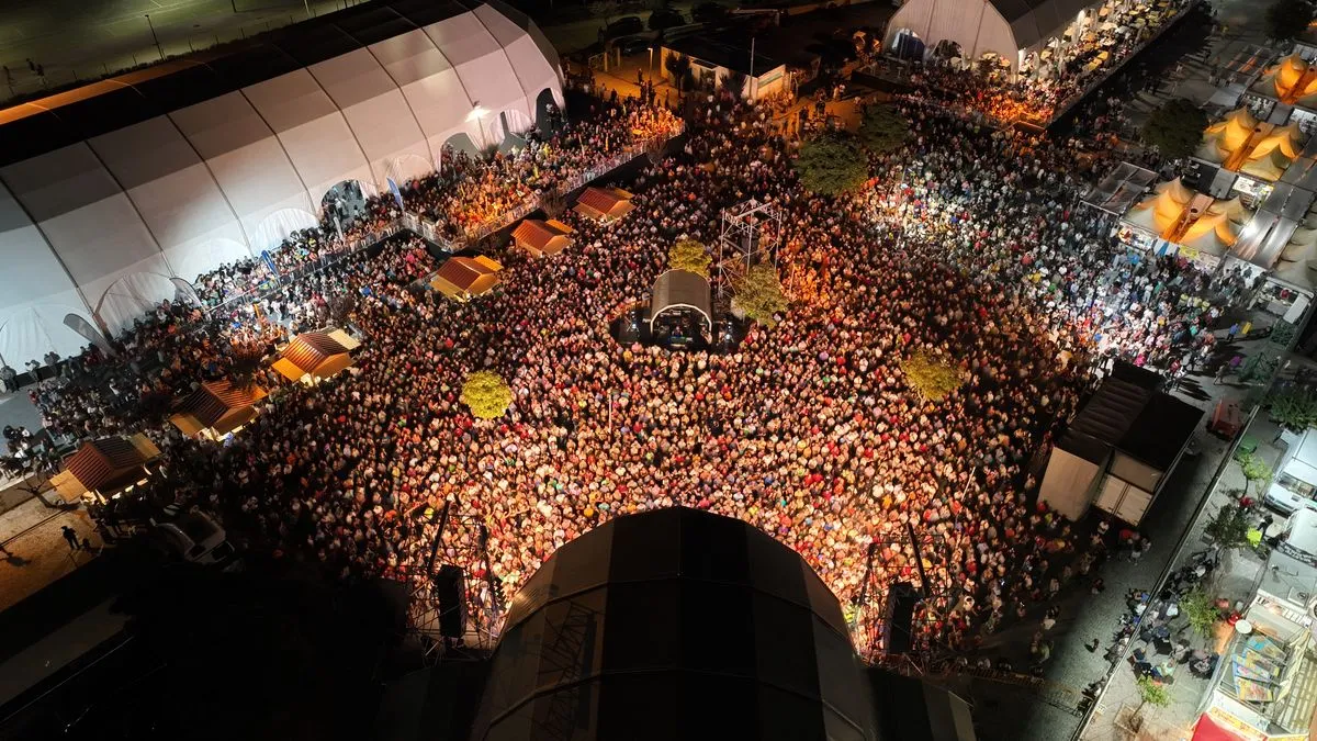 La 'Feira da Maçã, do Vinho e do Azeite' se celebra en Carrazeda de Ansiães (Portugal) desde hace casi tres décadas