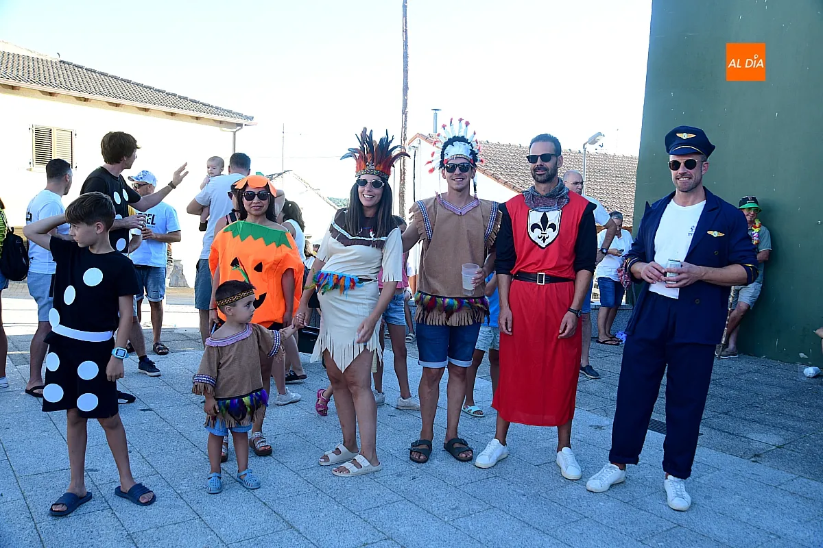 Pregón y disfraces fiestas Agallas