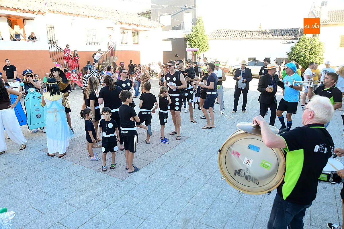 Pregón y disfraces fiestas Agallas