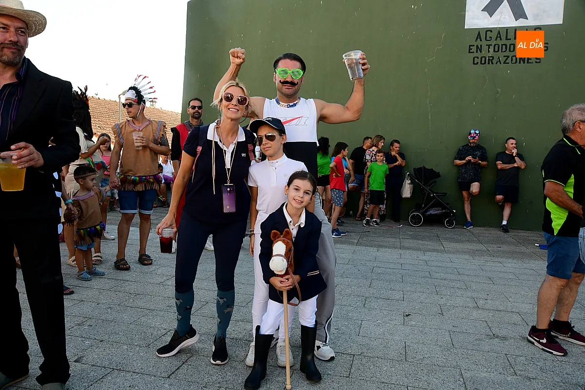 Pregón y disfraces fiestas Agallas