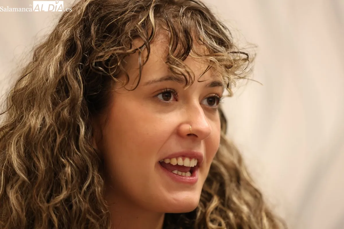 Elena Heredero, voluntaria de Cáritas Diocesana de Salamanca. Foto de David Sañudo