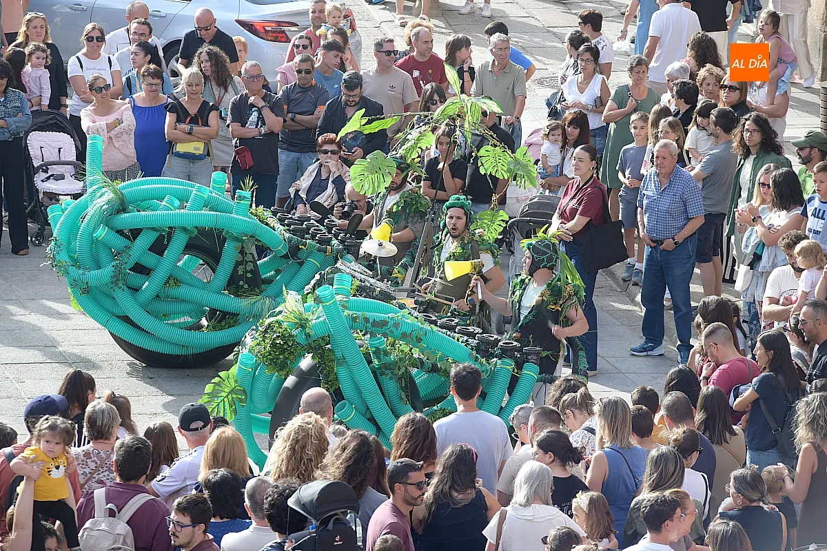 La primera obra itinerante `We Tum Tum´ en la Feria de Teatro de Castilla y León 2026