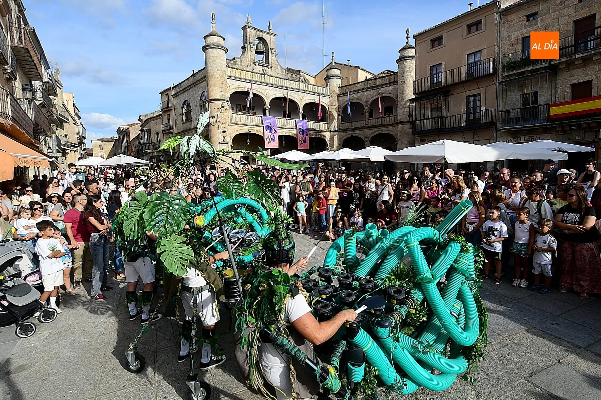 La primera obra itinerante `We Tum Tum´ en la Feria de Teatro de Castilla y León 2026