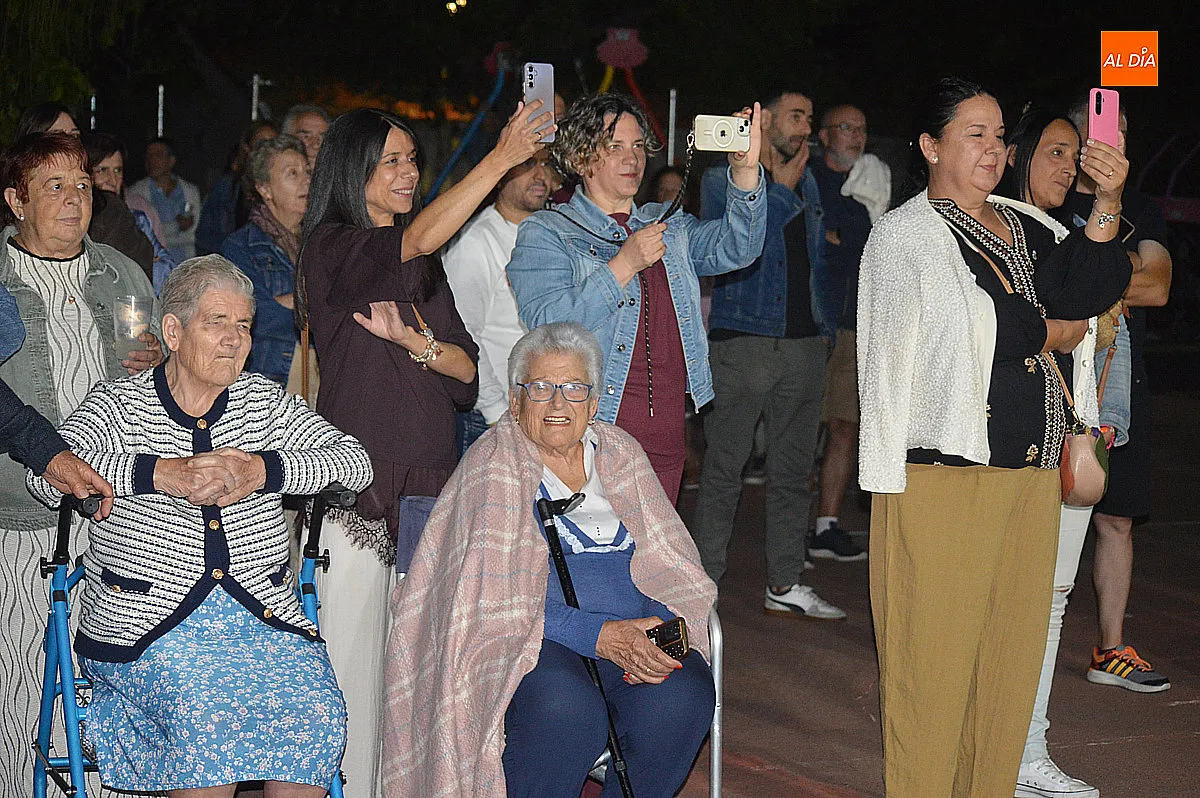 Foto 13 - Un emotivo preg&oacute;n de Francisco P&eacute;rez Fonseca da la bienvenida oficial a las fiestas de San Ceferino en Tenebr&oacute;n 