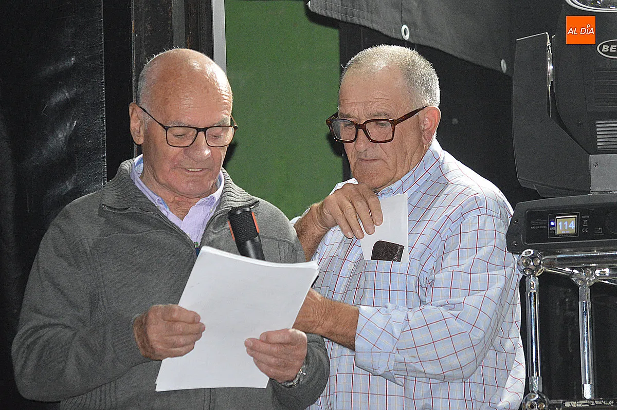 Foto 6 - Un emotivo preg&oacute;n de Francisco P&eacute;rez Fonseca da la bienvenida oficial a las fiestas de San Ceferino en Tenebr&oacute;n 