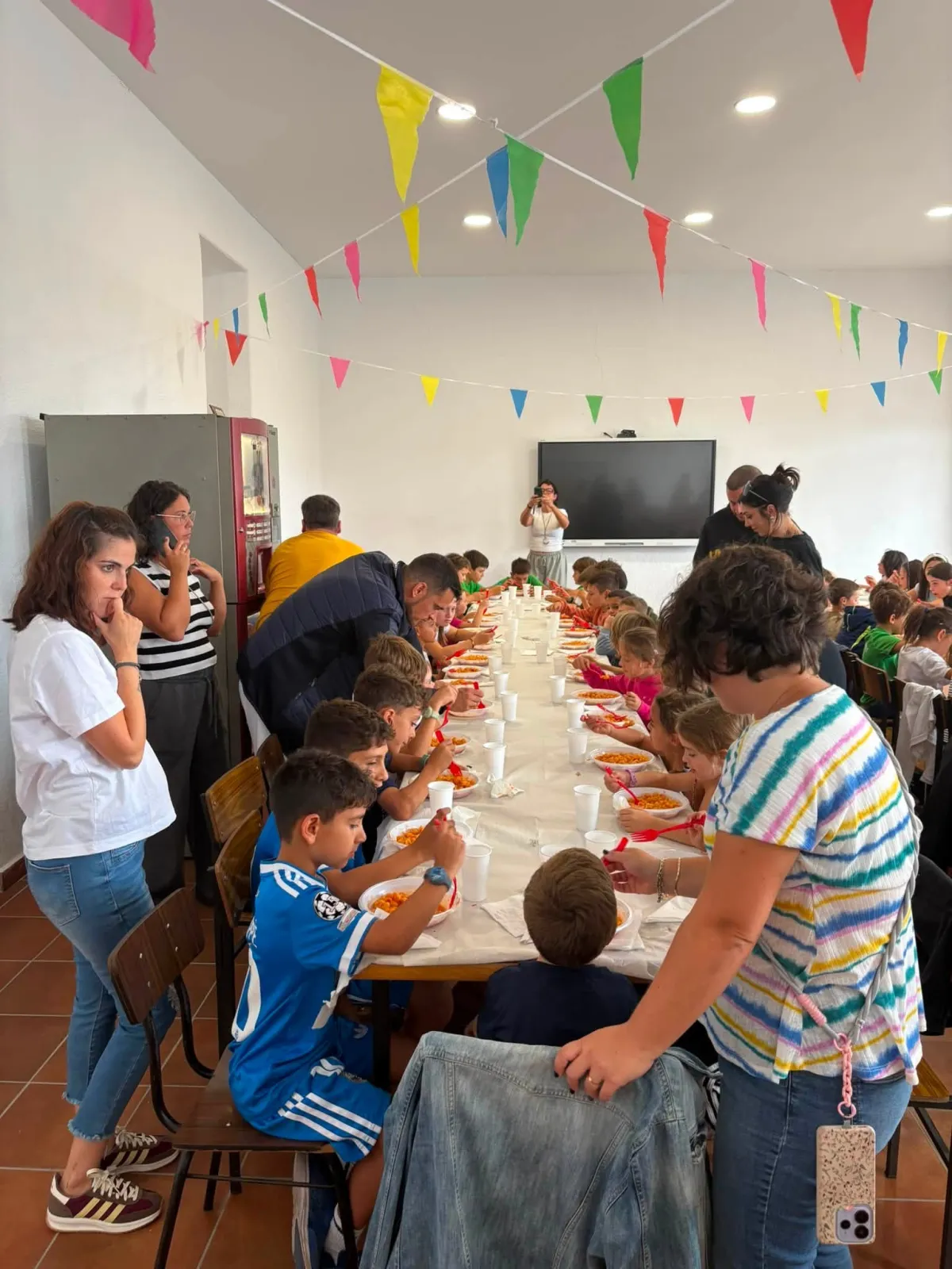 Foto 4 - Villar de Ciervo inicia sus fiestas entre tradici&oacute;n, deporte y mucha convivencia vecinal