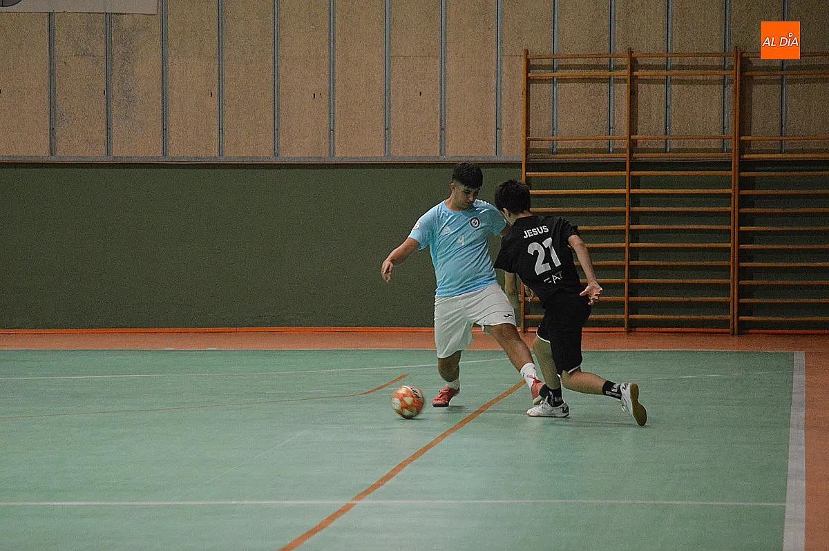 Foto 5 - El III Torneo Junior League cierra con un gran partido y una gran afluencia de p&uacute;blico
