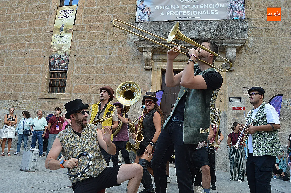 Foto 8 - La Feria de Teatro de Castilla y Le&oacute;n consolida su liderazgo con casi 300 profesionales