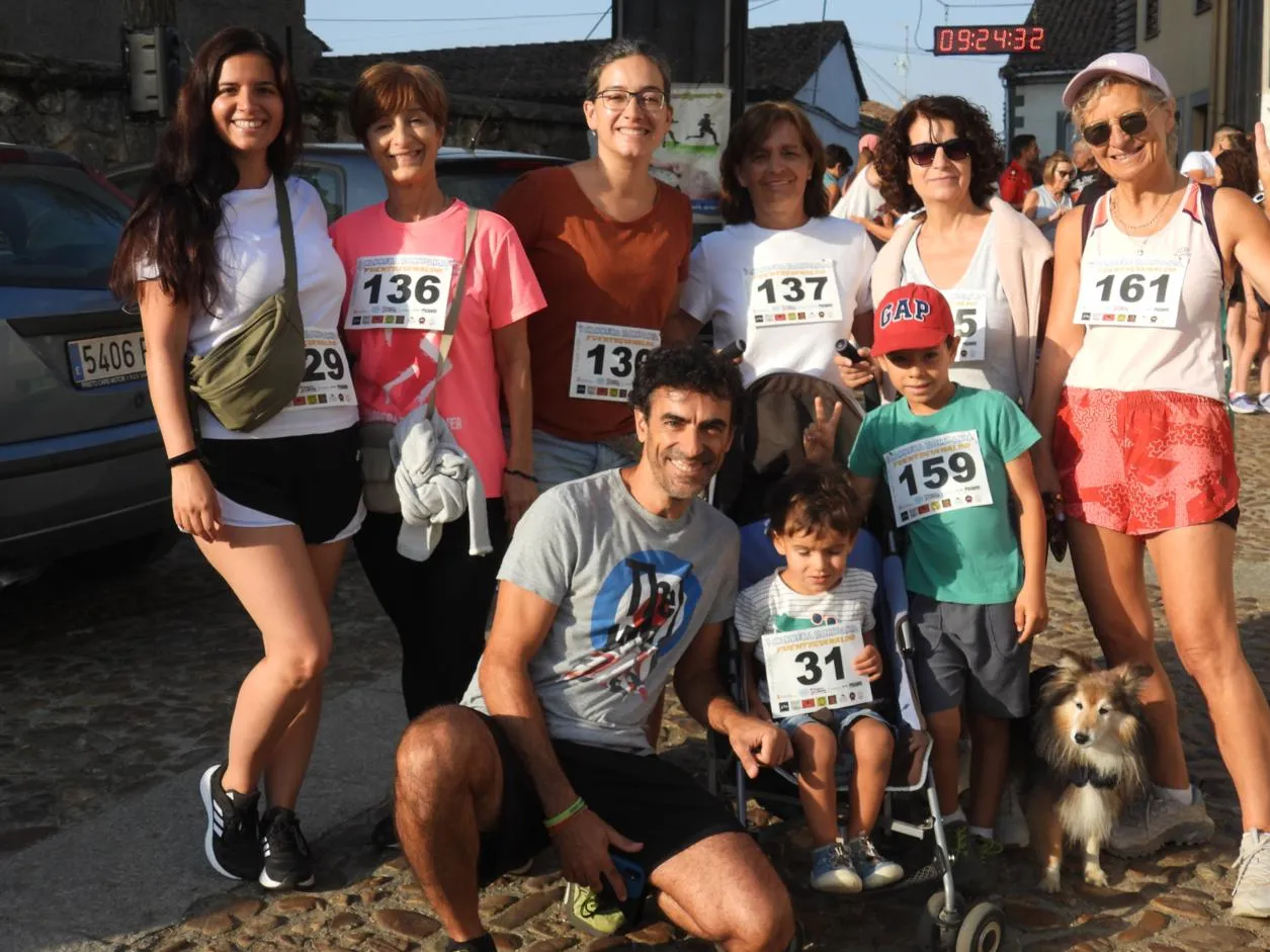 Foto 8 - Fuenteguinaldo se vuelca con su primera carrera solidaria de verano y su tejido asociativo