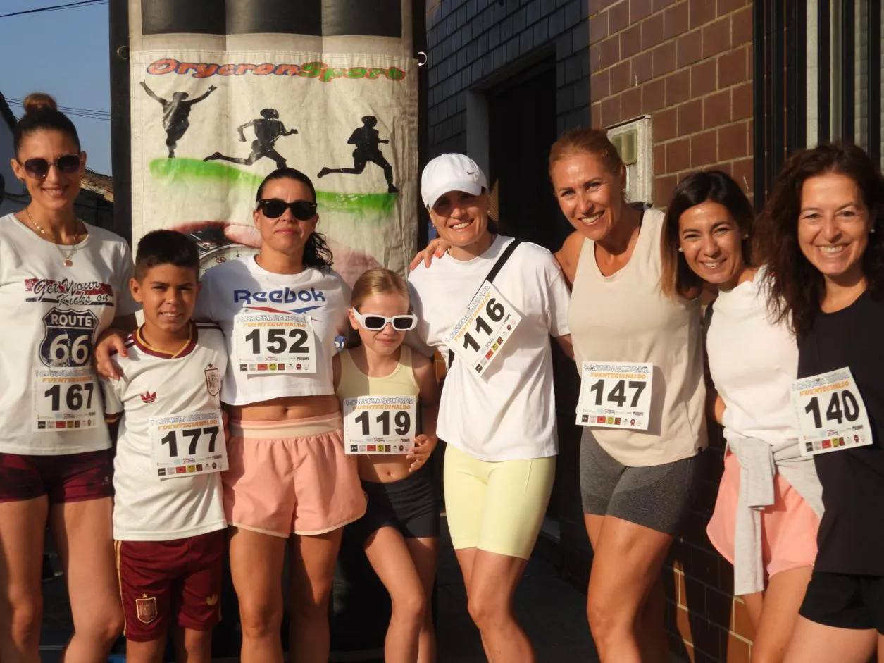 Foto 9 - Fuenteguinaldo se vuelca con su primera carrera solidaria de verano y su tejido asociativo