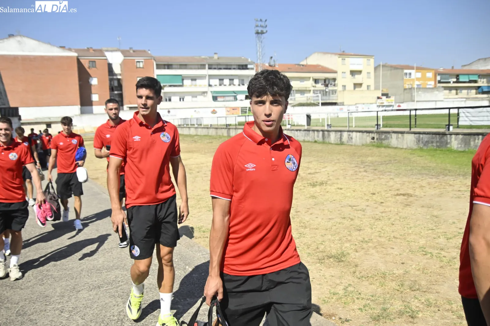 Foto 15 - FOTOS | El Salamanca UDS cae en Ciudad Rodrigo en el estreno de Muniain (1-0)