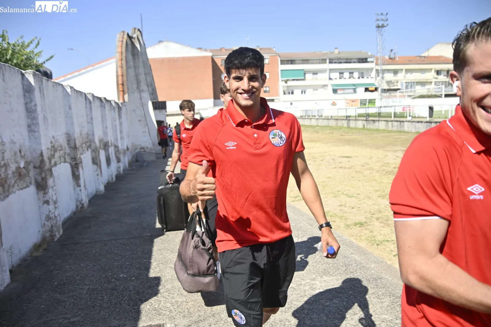 Foto 10 - FOTOS | El Salamanca UDS cae en Ciudad Rodrigo en el estreno de Muniain (1-0)