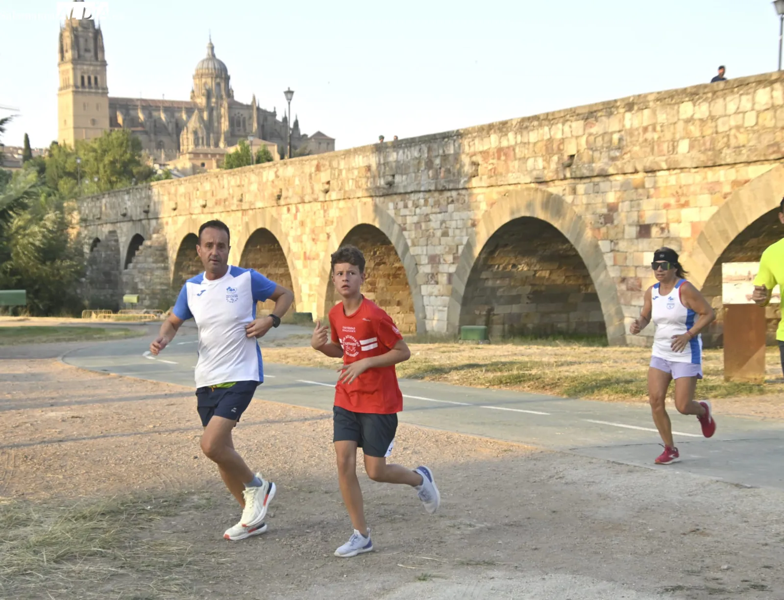 Foto 10 - FOTOS | Salamanca muestra su cara m&aacute;s solidaria con el proyecto 'Desaf&iacute;o Inmortales' gracias a la historia de superaci&oacute;n de Efr&eacute;n