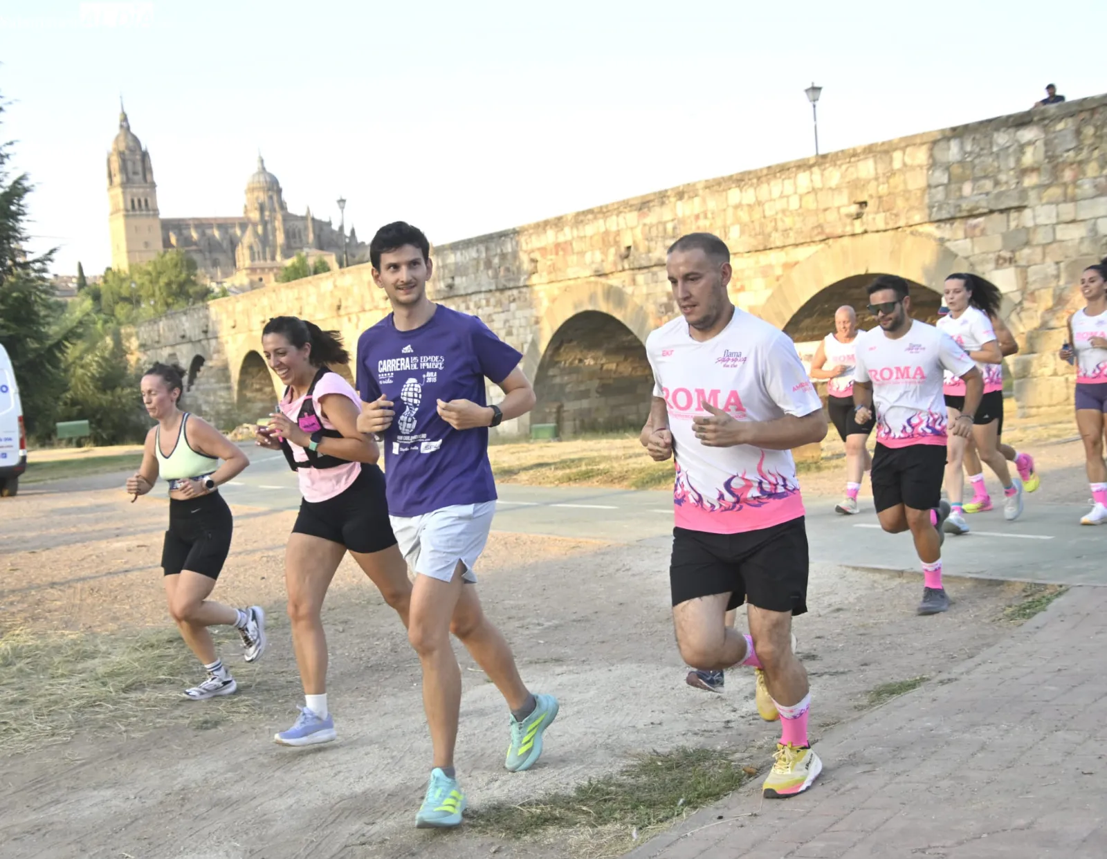 Foto 2 - FOTOS | Salamanca muestra su cara m&aacute;s solidaria con el proyecto 'Desaf&iacute;o Inmortales' gracias a la historia de superaci&oacute;n de Efr&eacute;n