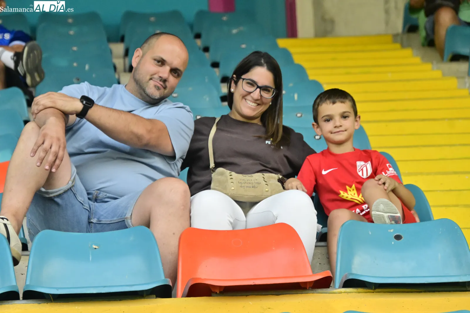 Foto 4 - FOTOS | La afici&oacute;n del Salamanca UDS se reencuentra con el Helm&aacute;ntico en pretemporada