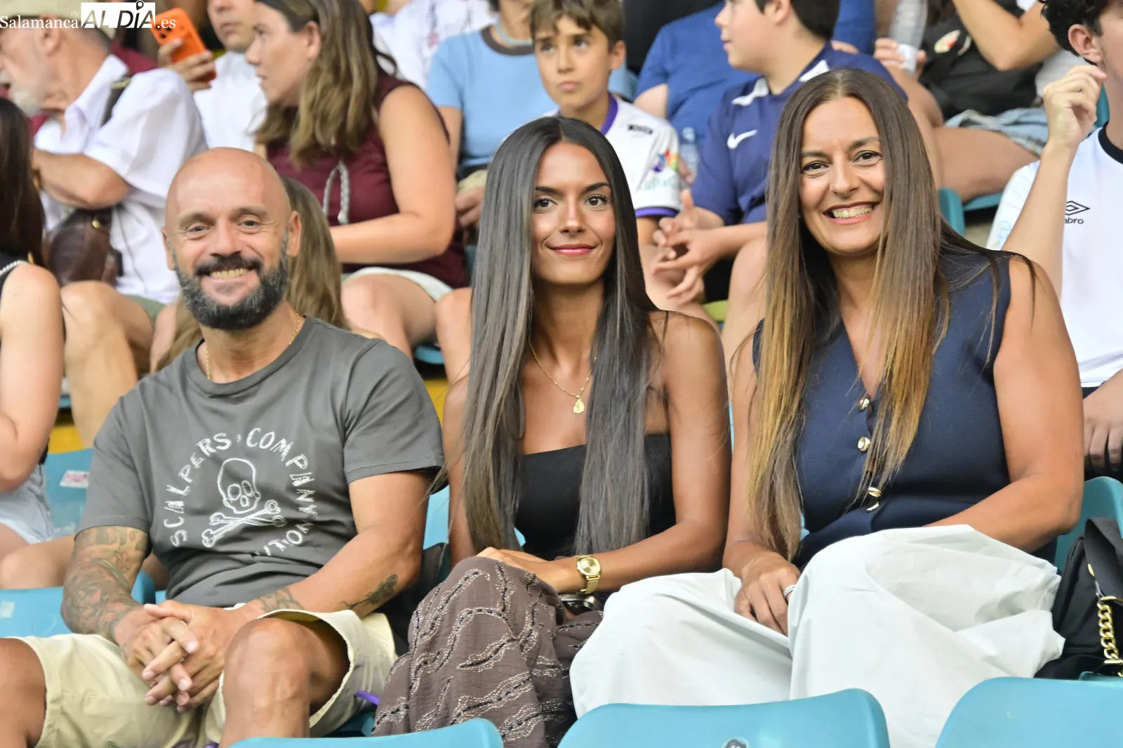 Foto 7 - FOTOS | La afici&oacute;n del Salamanca UDS se reencuentra con el Helm&aacute;ntico en pretemporada